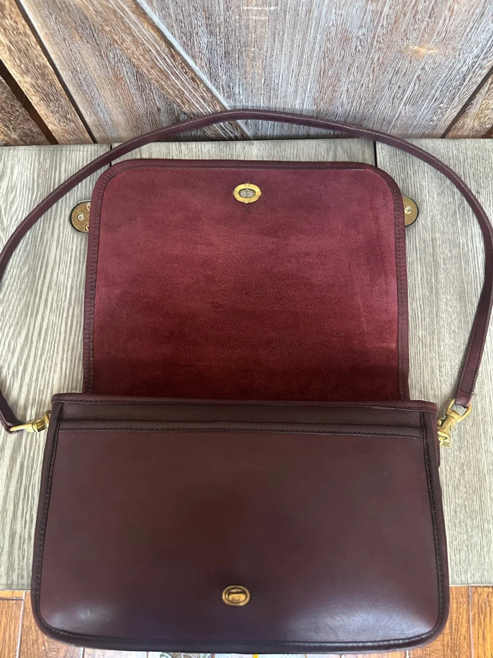 Coach RARE Vintage Oxblood Burgundy Leather Clutch Crossbody HARD TO FIND!! - Picture 7 of 16